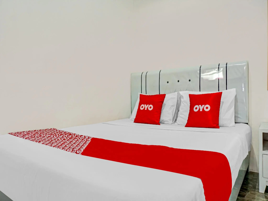 OYO 90187 Puri Allisa Syariah