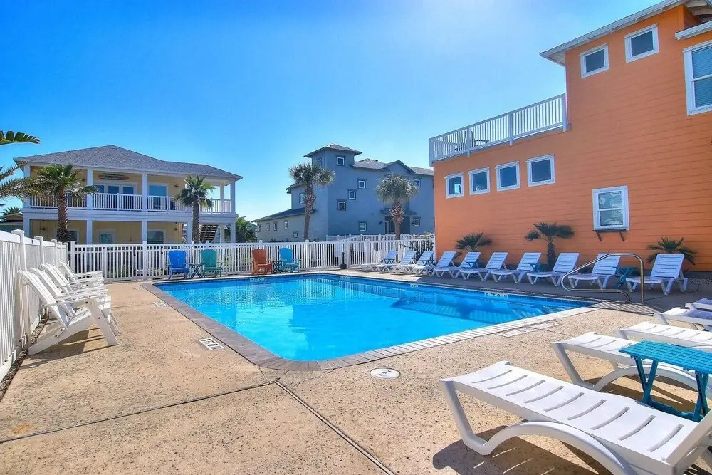 Coral Paradise 27vw 3 Bedrooms 3 Bathrooms Home