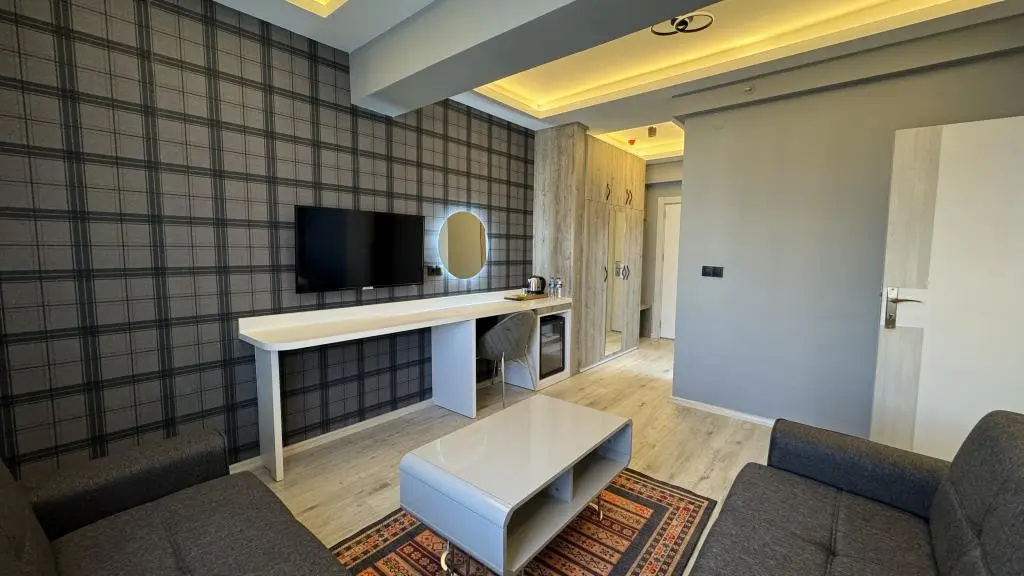 El Baboos Hotel