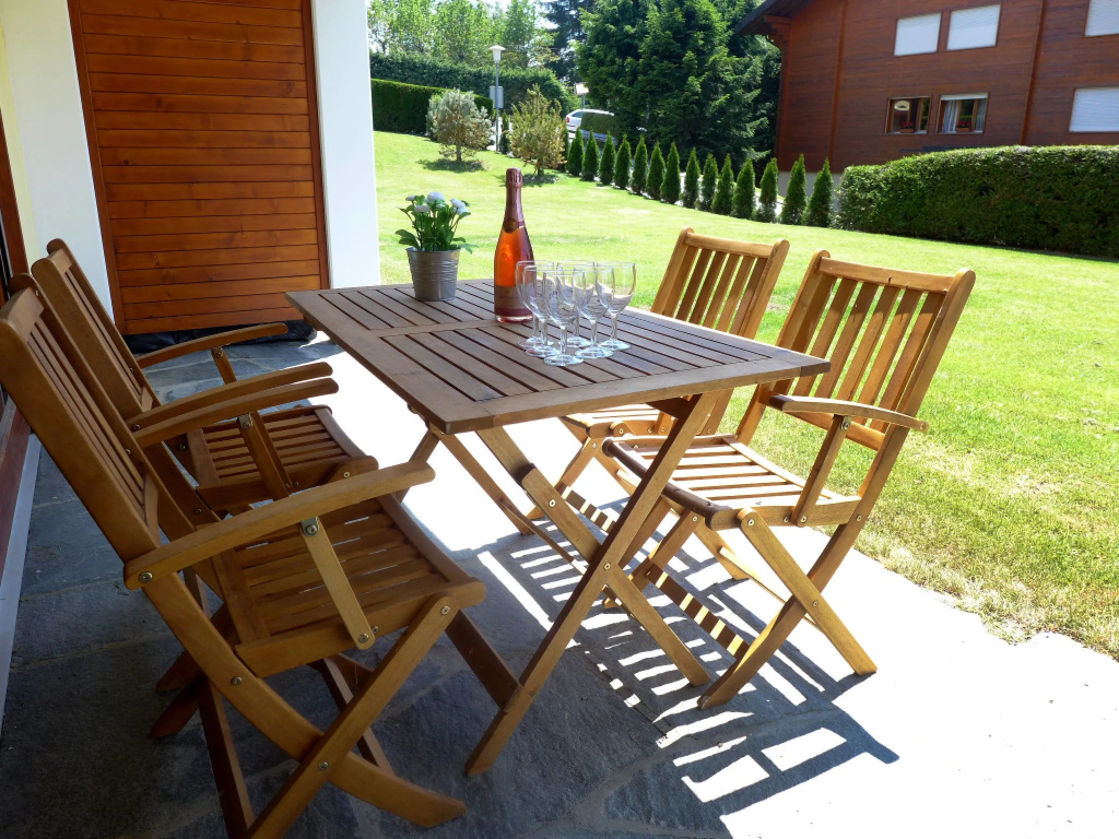 Apartment Hyacinthe 2 by Interhome