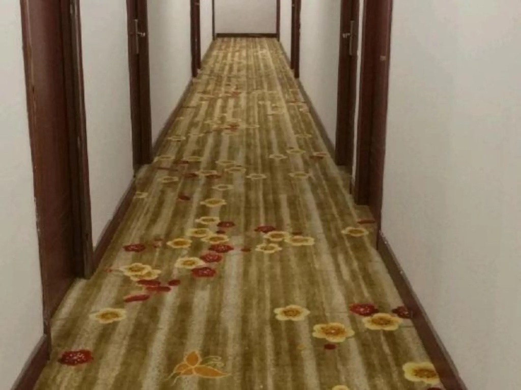 100 Inn Liangpin Hotel (Shanghai Deping Road Subway Station)