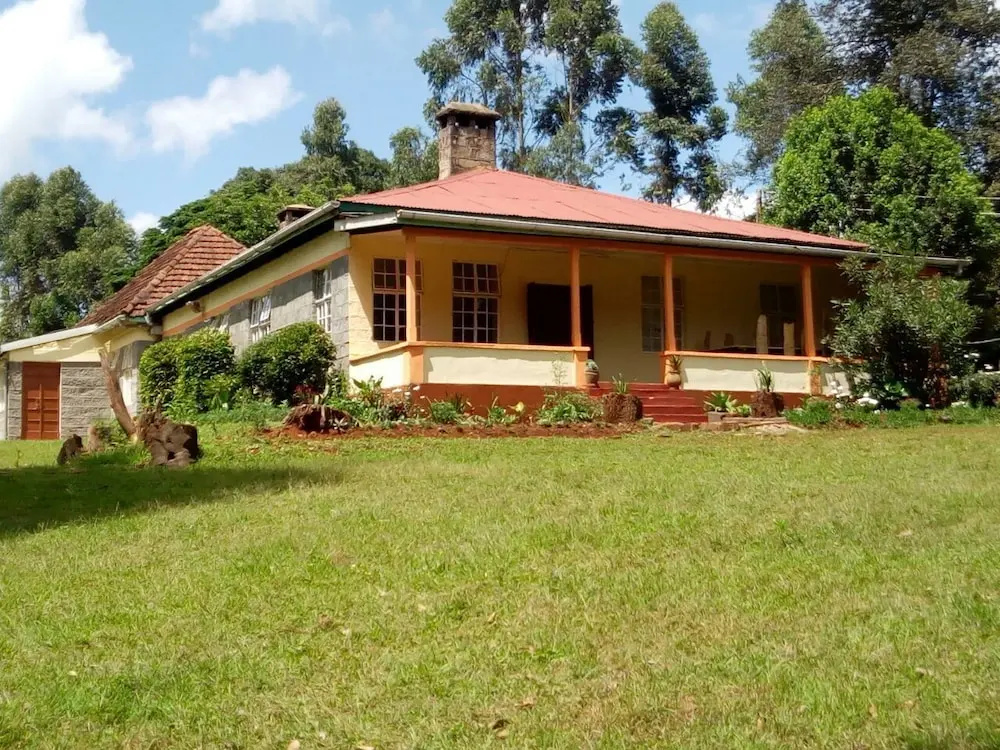Crestwood Country House