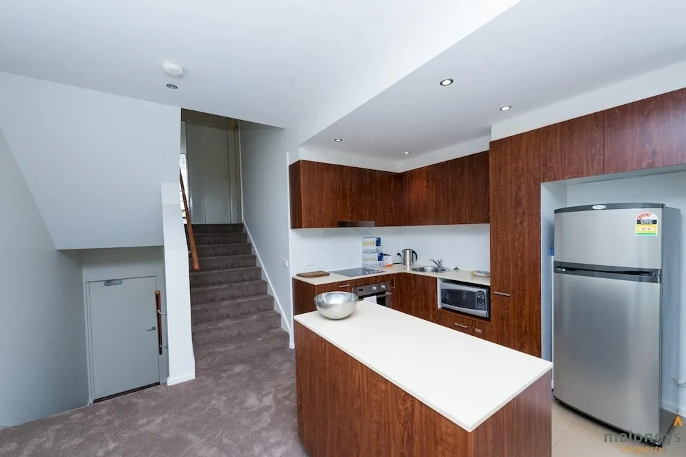 Accommodate Canberra - Metropolitan