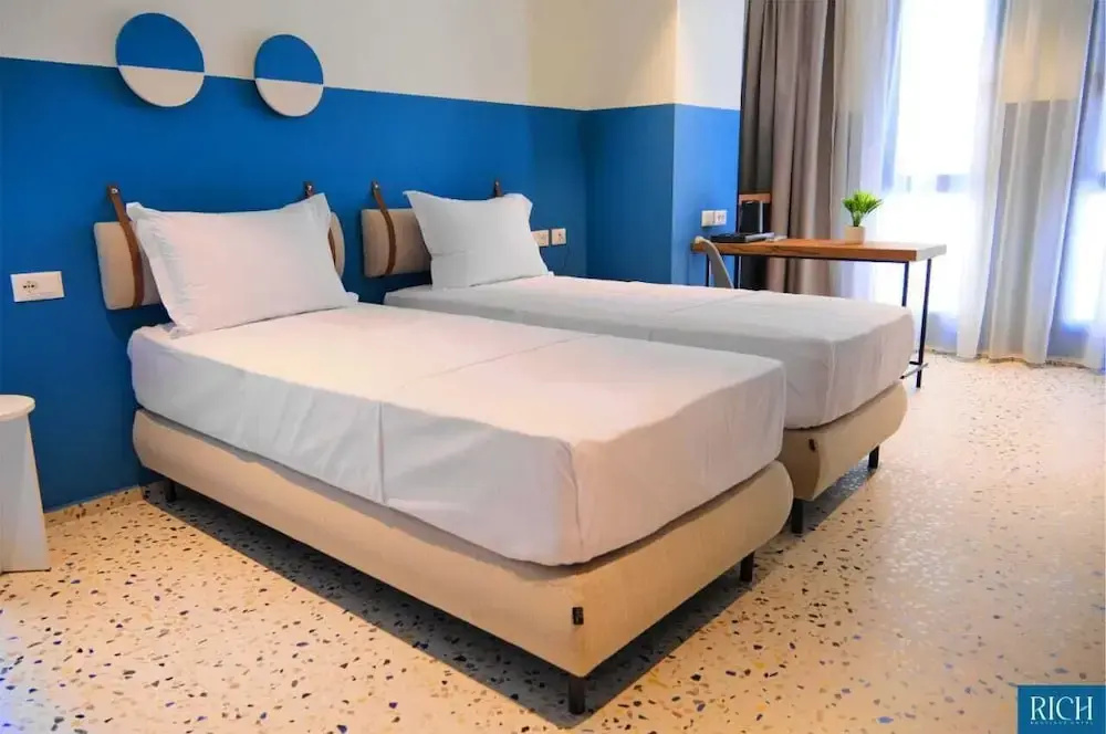 Rich Boutique Hotel