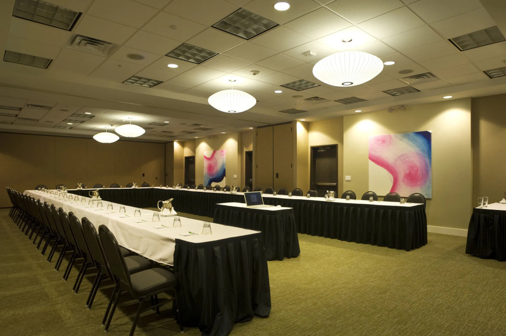 Holiday Inn Dallas - Fort Worth Airport South by IHG