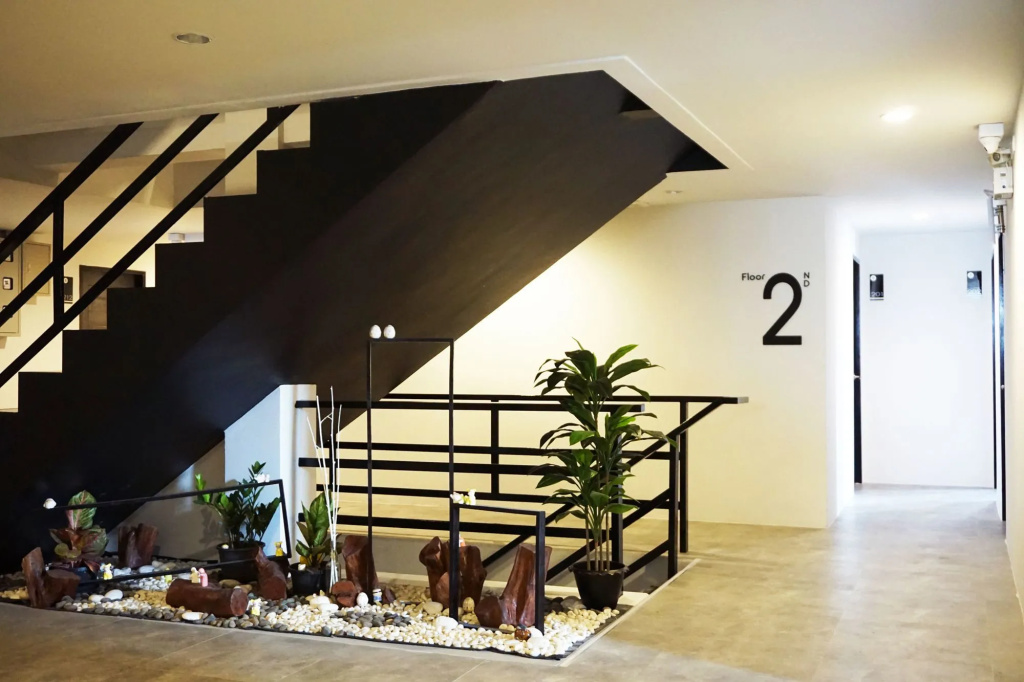 B-Black Hotel Chonburi