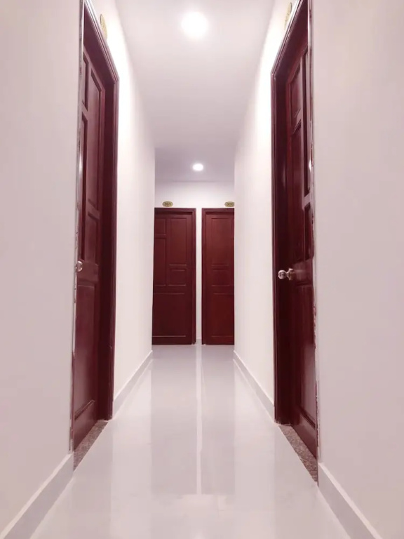 Aurora Hotel