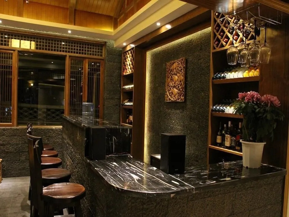 Shuhe Ji'naju Boutique Inn