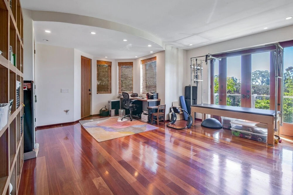 1633 La Jolla - 4 Br Home