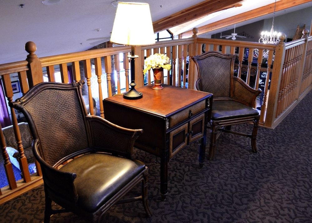 Fossil Creek Hotel & Suites