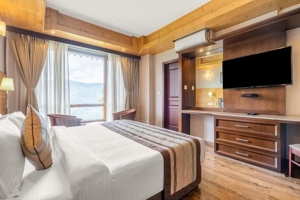 Summit Alpine Abode