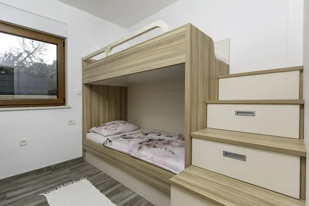 Apartment in Banjole Near Volme Beach