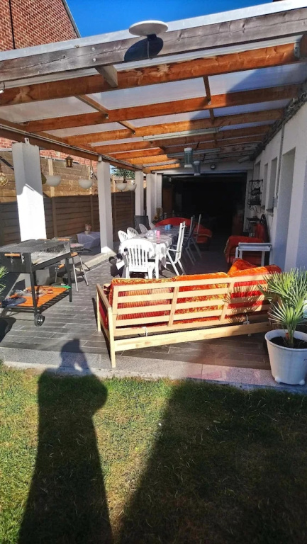 House with 6 Bedrooms in Tongeren, with Enclosed Garden And Wifi