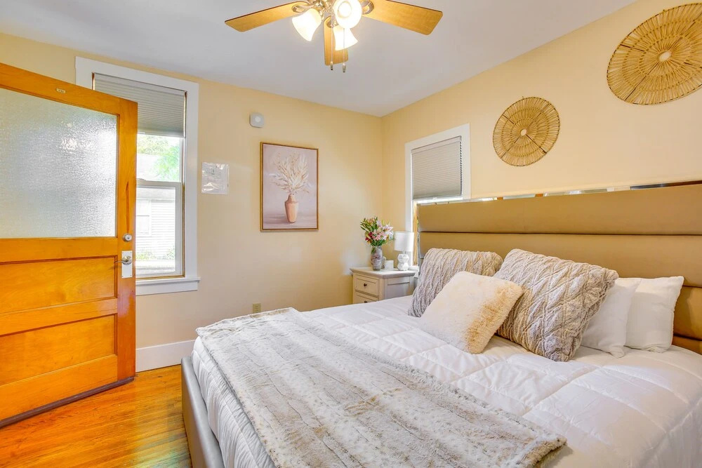 Downtown Traverse City Home - Walk to Beaches!