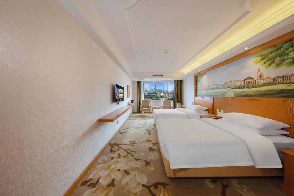 Out Sky Hotel