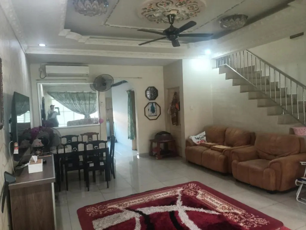 Homestay Manjung Taman Emas