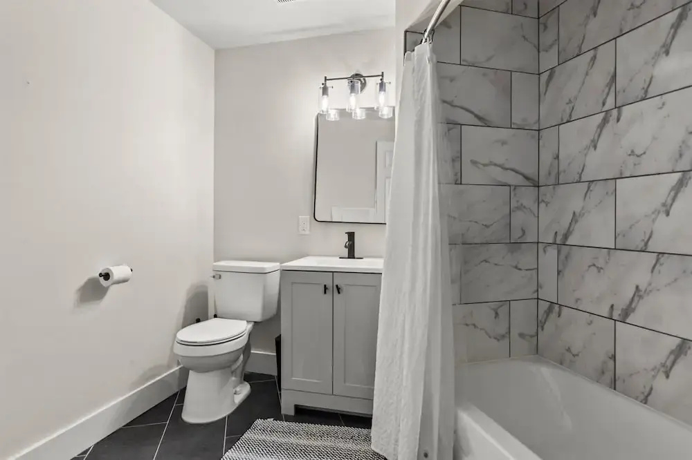 Modern Studio Apartment in Huntsville