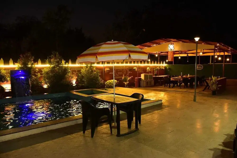 Seasons The Resort