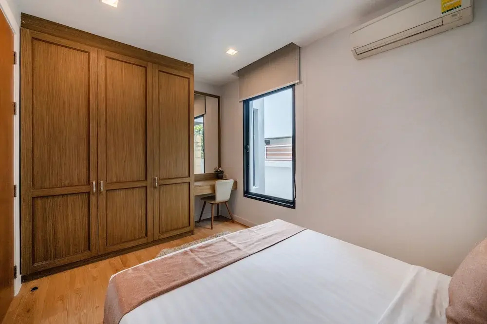 Movenpick Residences 4-Bedroom Pool Villa Beach Access, Na Jomtien Pattaya