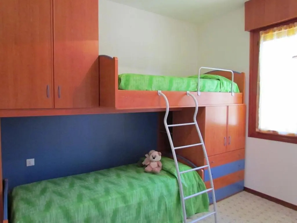 Lovely Flat With Garden and Shared Pool