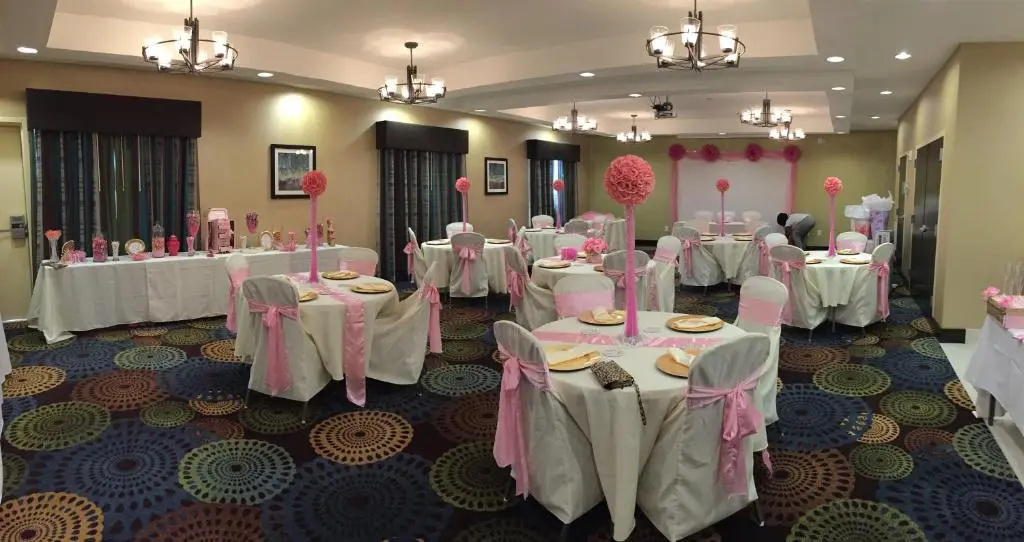 Holiday Inn Express and Suites Atascocita - Humble - Kingwood by IHG