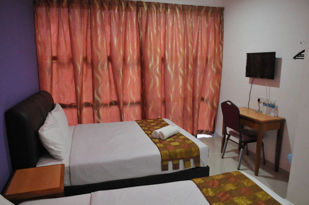 OYO 414  Adiff Palace Hotel