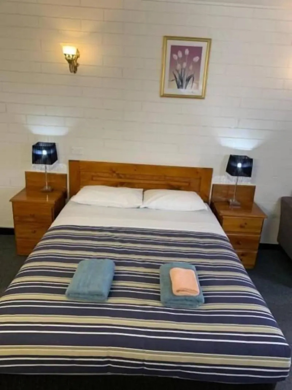 Finley Motel