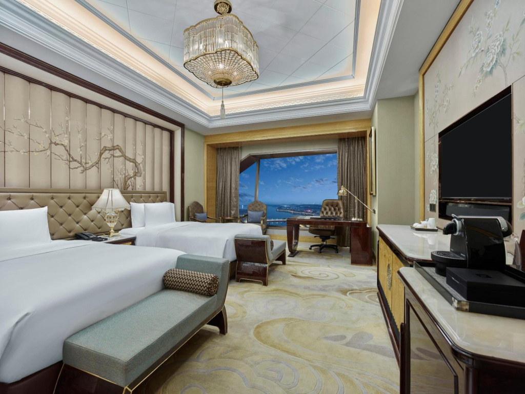 Wanda Reign Wuhan