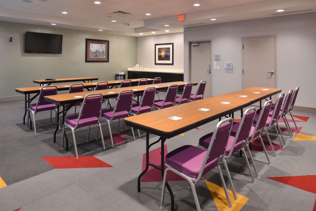 Hampton Inn and Suites Ames, IA