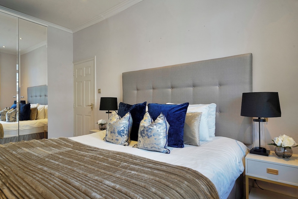 Hertford Flat 13