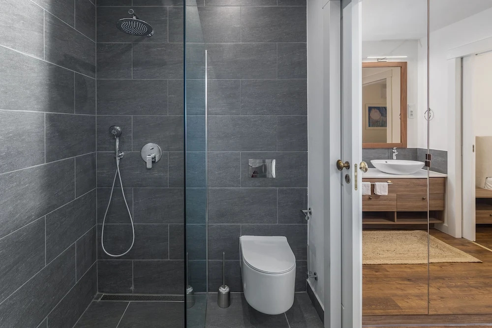 Luxury Beach Villas Porto Bus