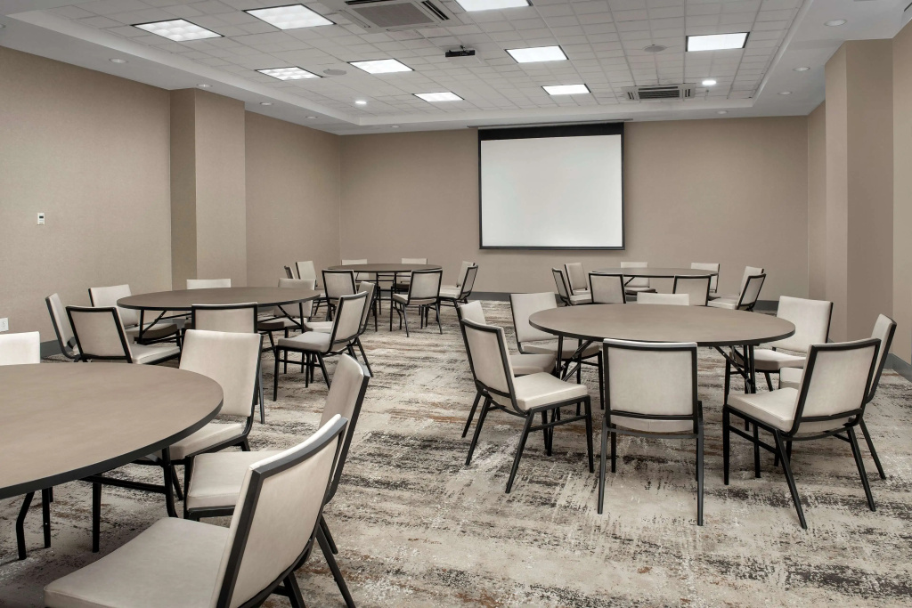 Doubletree by Hilton Chattanooga Hamilton Place