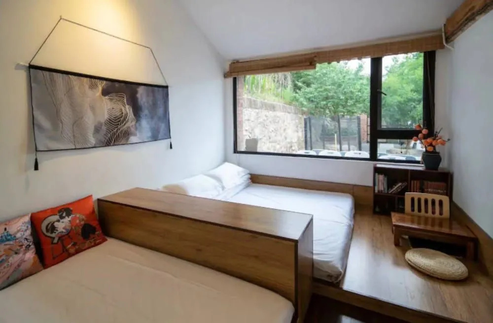 Xiang Chun Tree House Inn