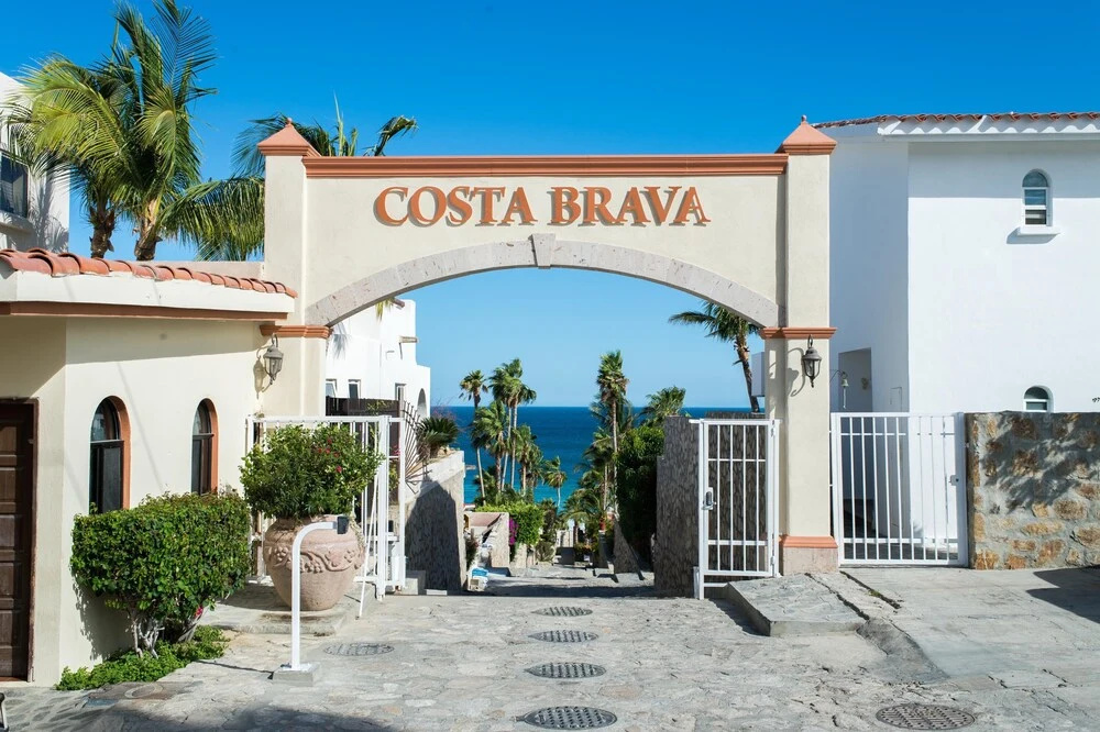 Family&Groups Steps from Beach, Villa Oceano, 4 BR