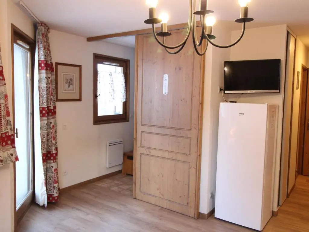 Appartement Lanslevillard, 3 pièces, 6 personnes - FR-1-508-51
