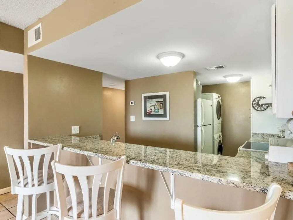 Sugar Beach 257 2 Bedroom Condo by Redawning