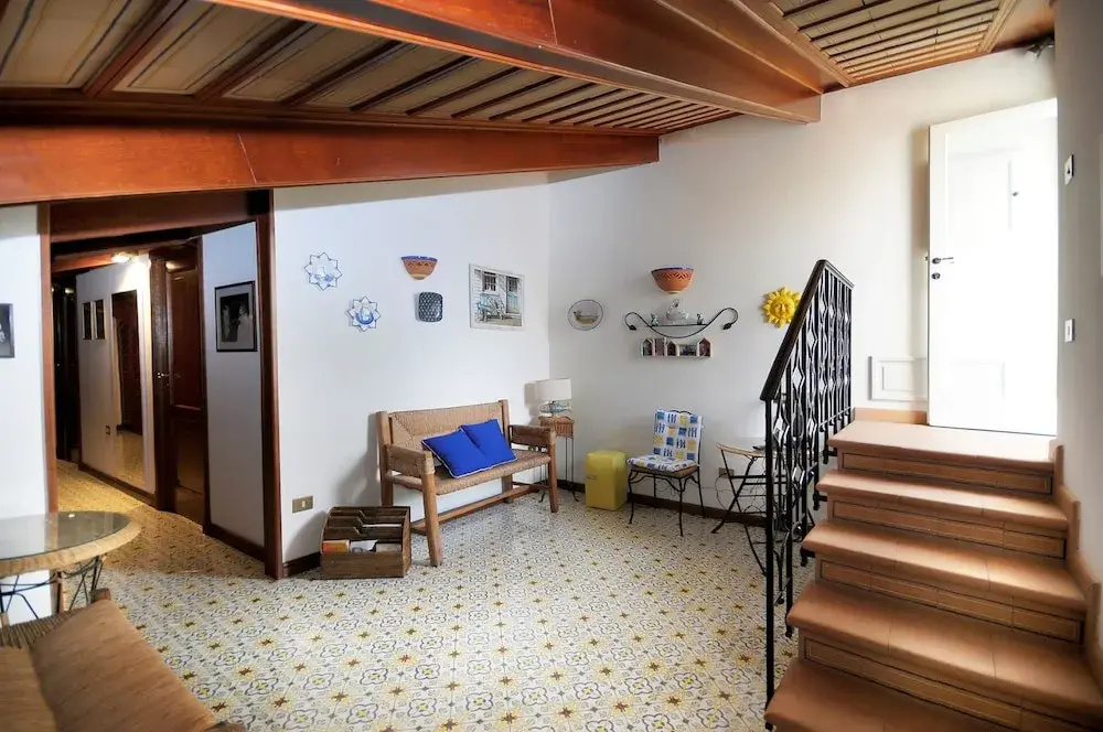 AMORE RENTALS - Villa Angelo