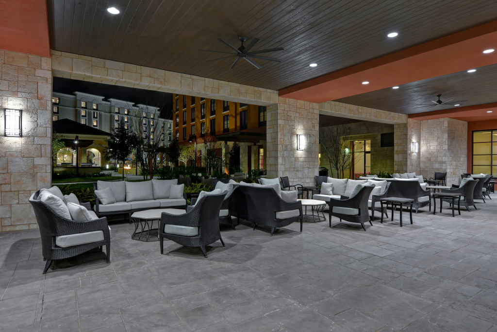 Home2 Suites By Hilton Orlando Flamingo Crossings, FL