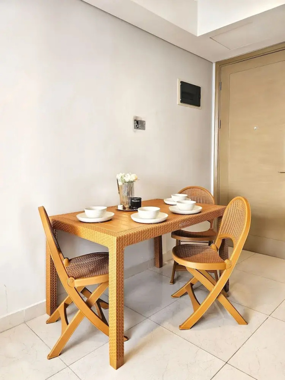 Teras By SanLiving - 3BR - Hublife Mall