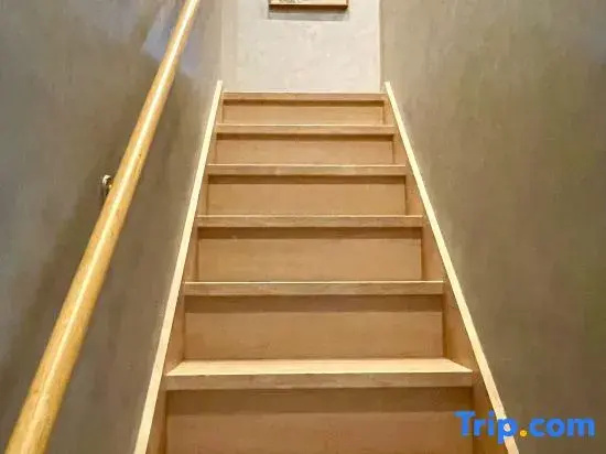 「Jiayi」2-10 people 2 bedrooms 2 bathrooms 1 bathroom 1 living room 1 kitchen 1 garden