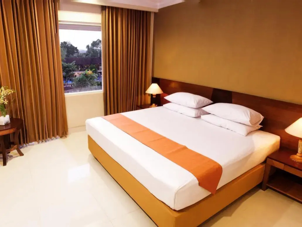 Wonua Monapa Hotel Resort