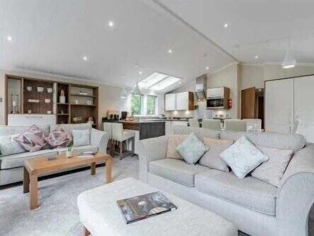 Guelder Rose Lodge - Kelling Heath Holiday Park - 22249