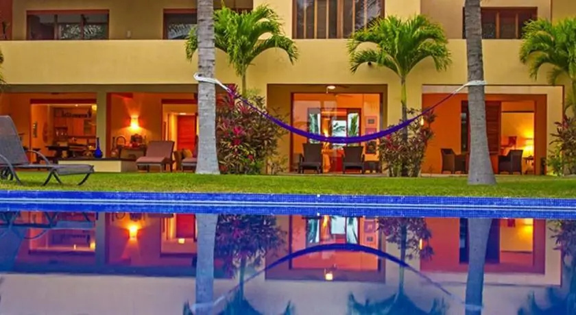 AYIA - Condo Gaviota
