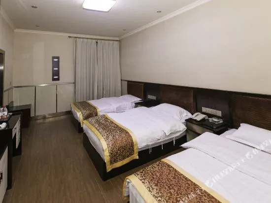 Huilong Hotel