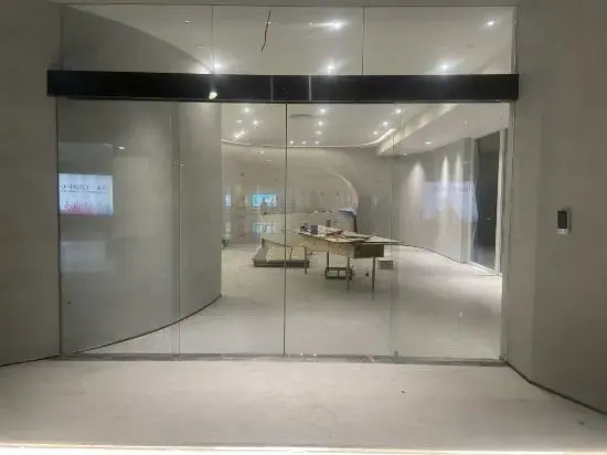 Ruixue Hostel (Shanghai Zhujing Zijin Plaza)