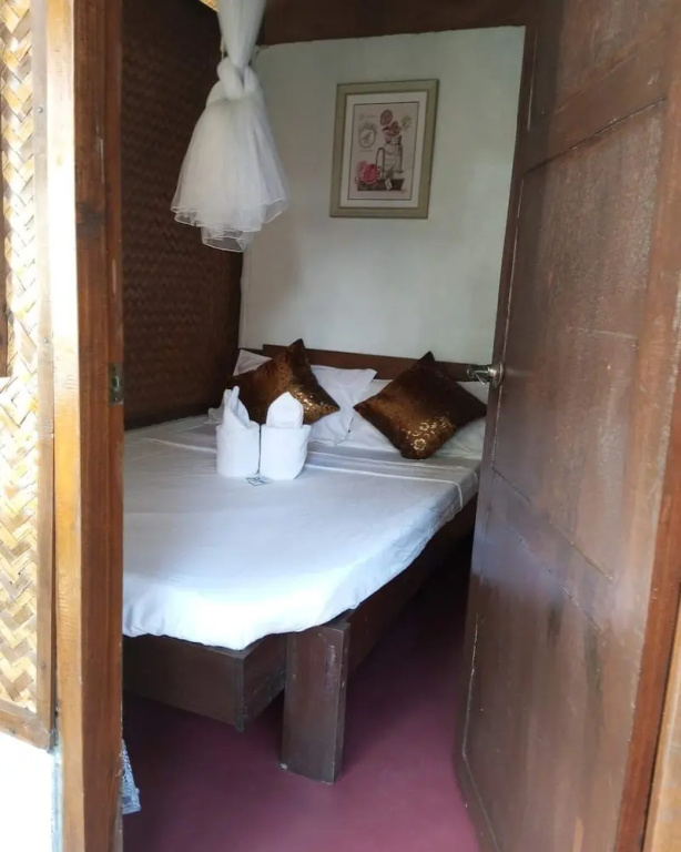 Zhayas Beach & Cottages