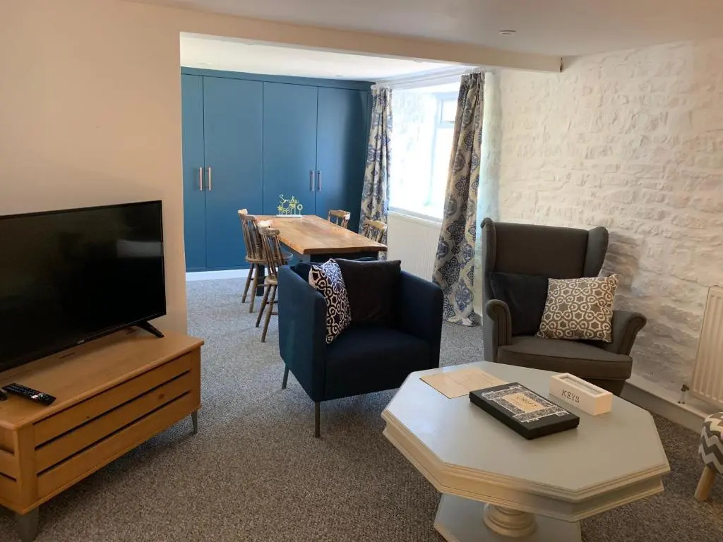The Croft Apartment