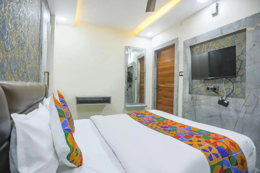 FabHotel The Treenity House