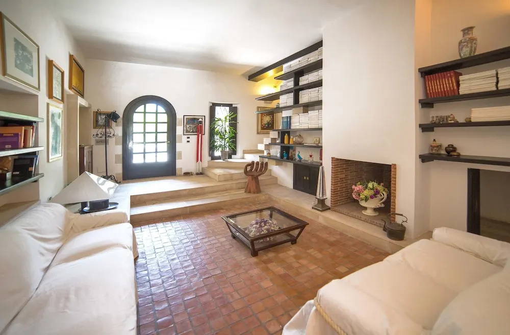 Villa Pignatelli