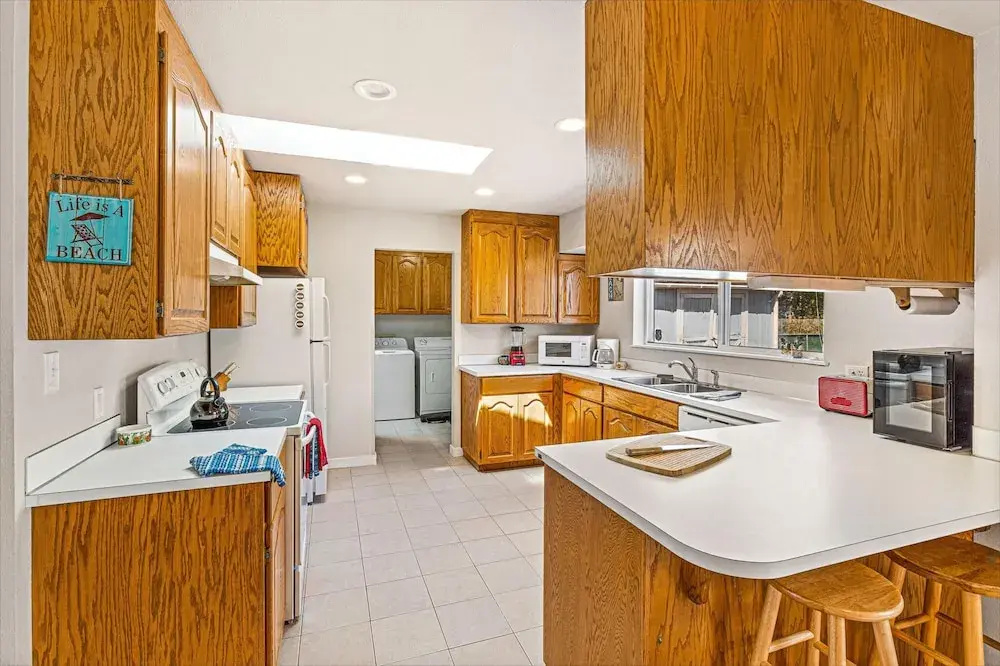 Allee Beach House in Westport